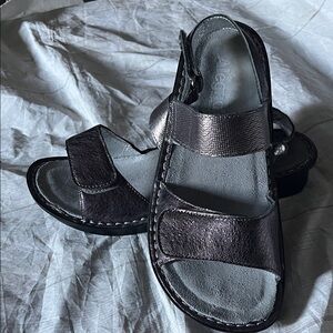 Alegria Stylish Metallic Sandals charcoal, gray size 40